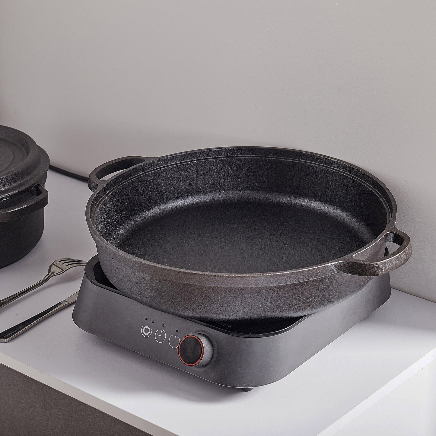 32cm Black Pre-Seasoned Cast Iron Pan Fry Pan